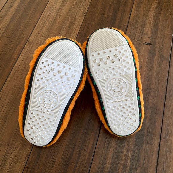 Build A Bear Pumpkin Slippers size L 1-2 - Picture 12 of 13